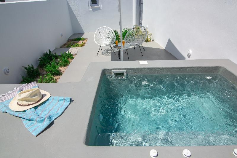 Apanomeria Boutique Residence Oia Exterior foto